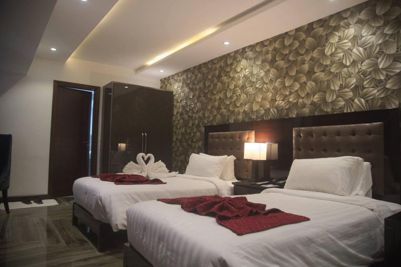 Savoey Hotel Лахор Экстерьер фото