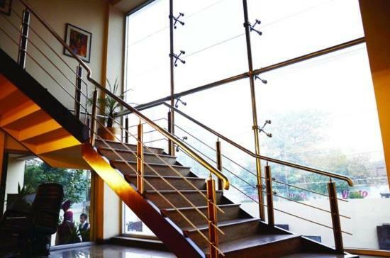 Savoey Hotel Лахор Экстерьер фото